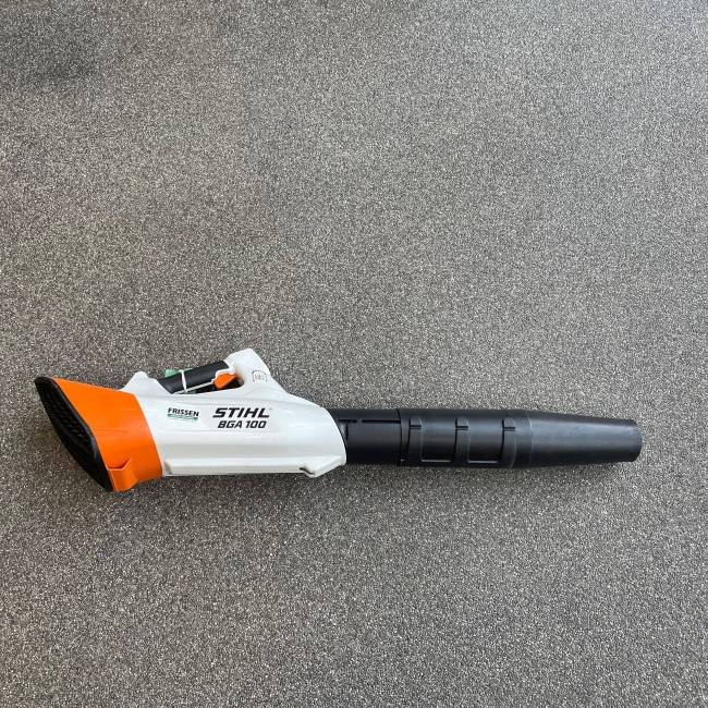 STIHL BGA 100